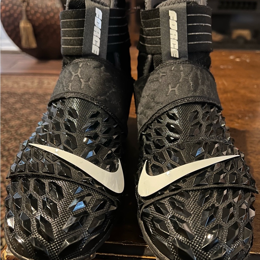 Nike Force Savage Elite 2 size 9